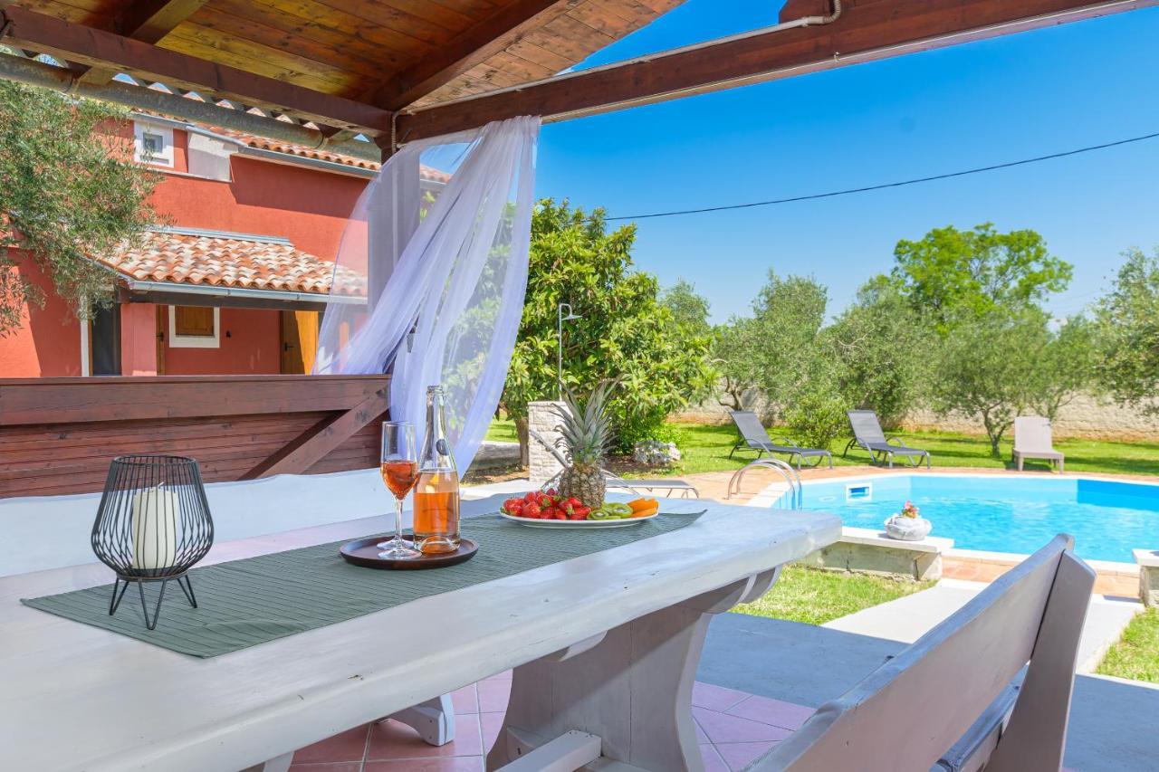 Villa Carla Mutvoran Esterno foto