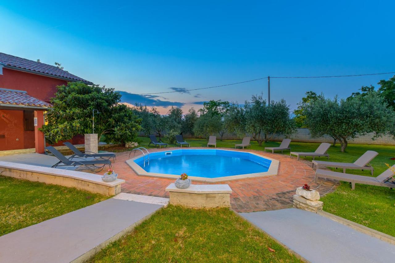 Villa Carla Mutvoran Esterno foto